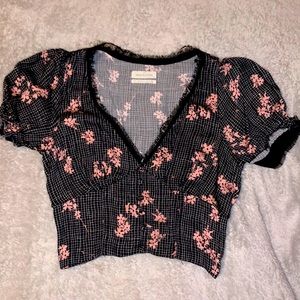 Black and Pink Urban Outfitters Crop Top Size Small